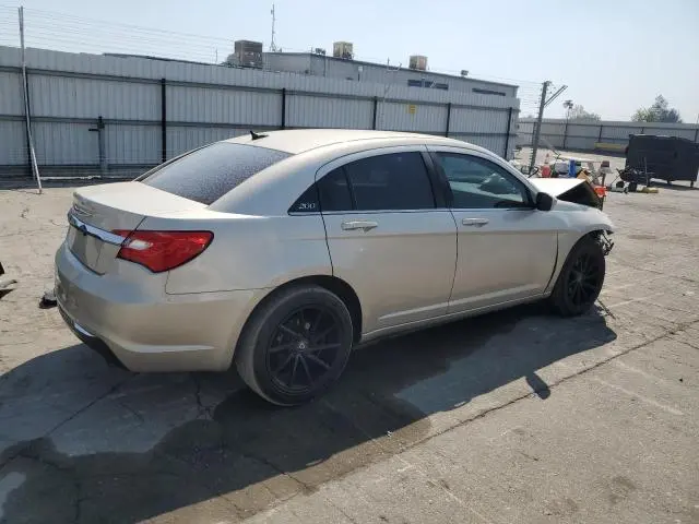 2013 CHRYSLER 200 LX  