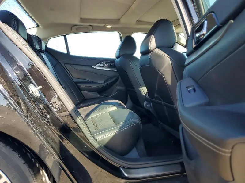 2020 NISSAN MAXIMA SL  