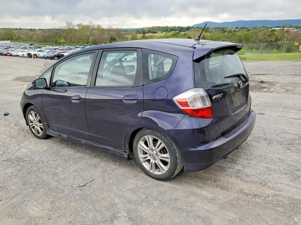 2010 HONDA FIT SPORT  