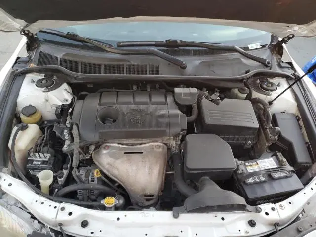 2011 TOYOTA CAMRY BASE  