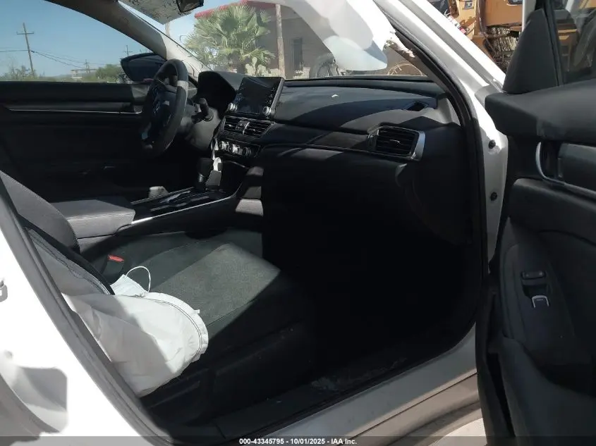 2019 HONDA ACCORD LX