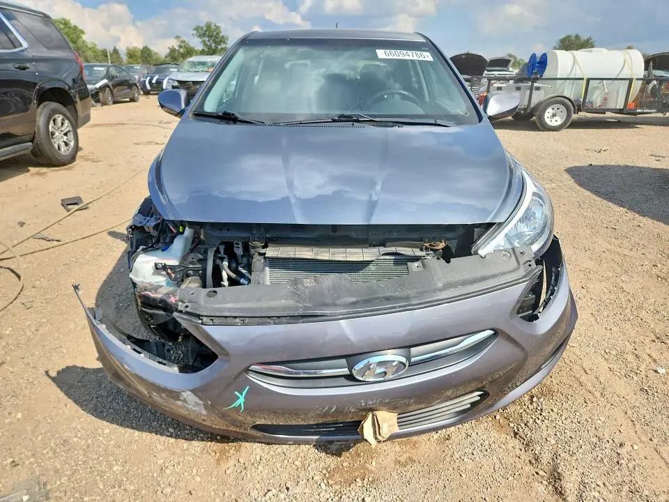 2016 HYUNDAI ACCENT SE  