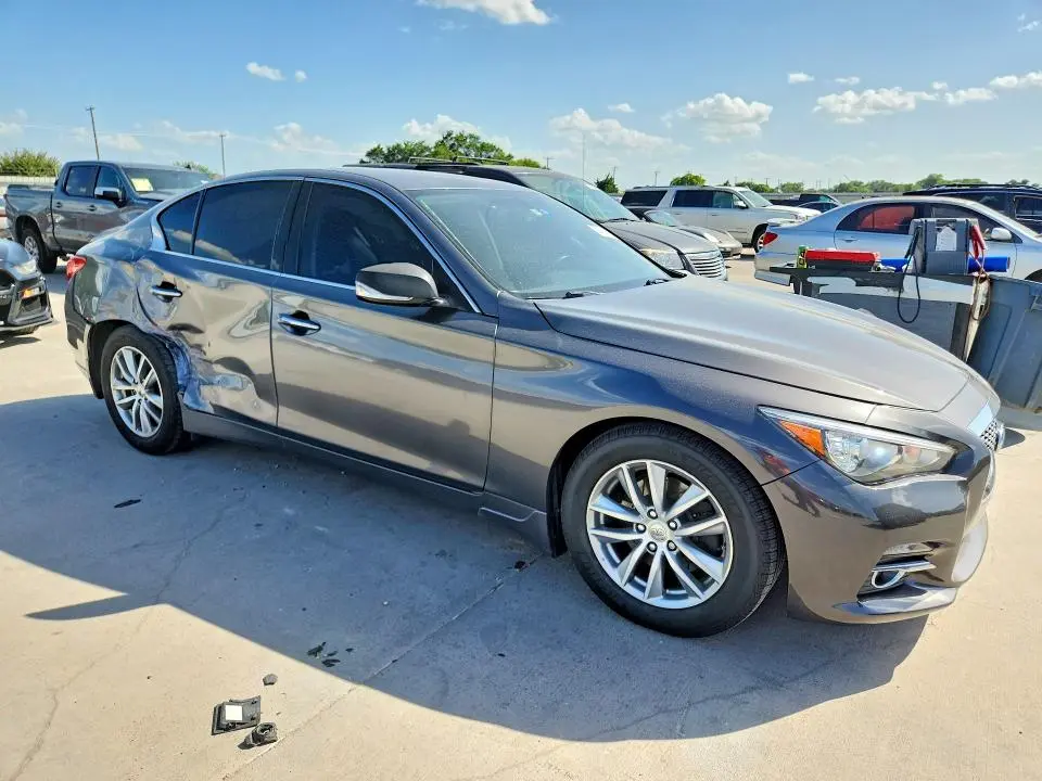 2016 INFINITI Q50 3.0T PREMIUM  