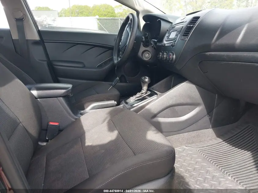 2018 KIA FORTE LX
