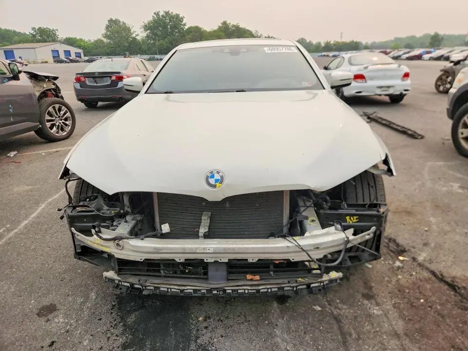 2018 BMW 540 XI  