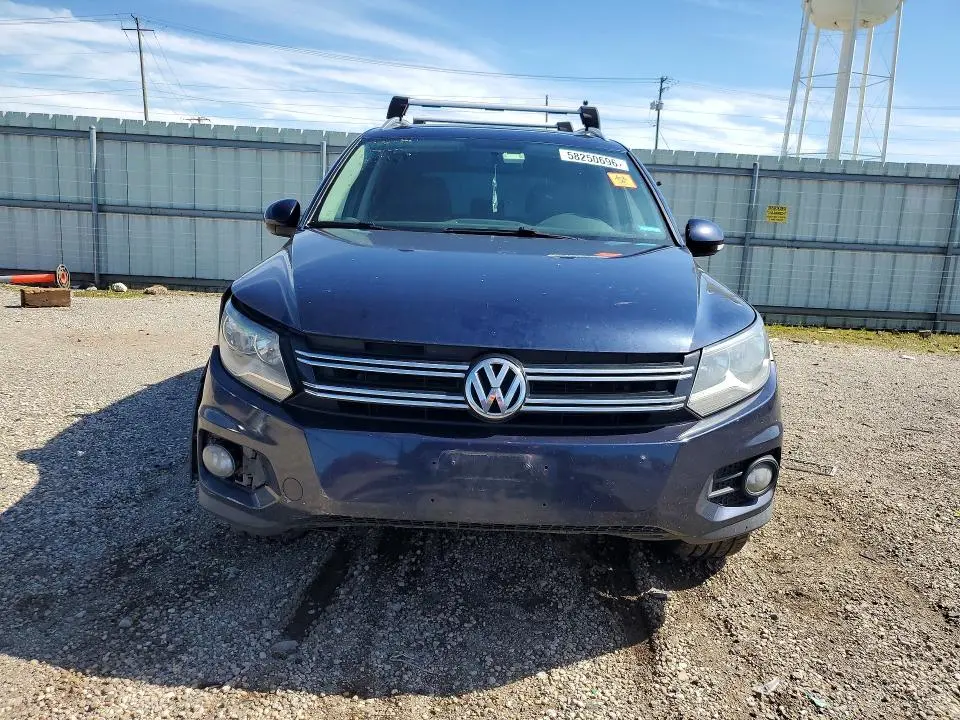 2015 VOLKSWAGEN TIGUAN S  