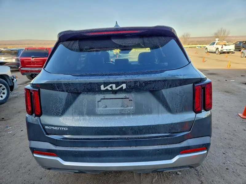 2024 KIA SORENTO S  