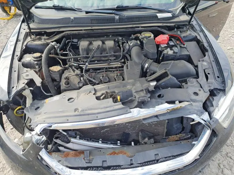 2013 FORD TAURUS SE  