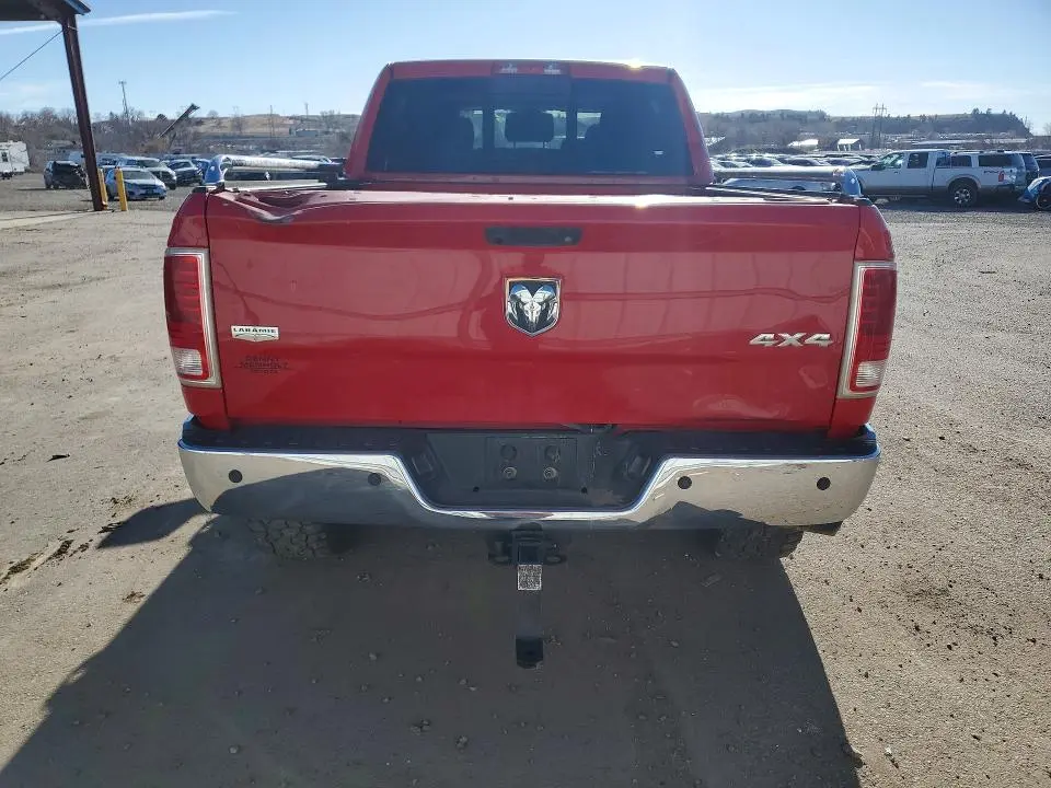 2013 RAM 2500 LARAM - BOX TRUCK