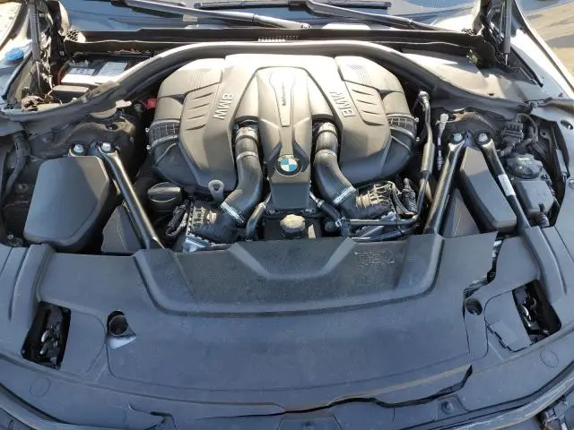 2018 BMW 750 XI  