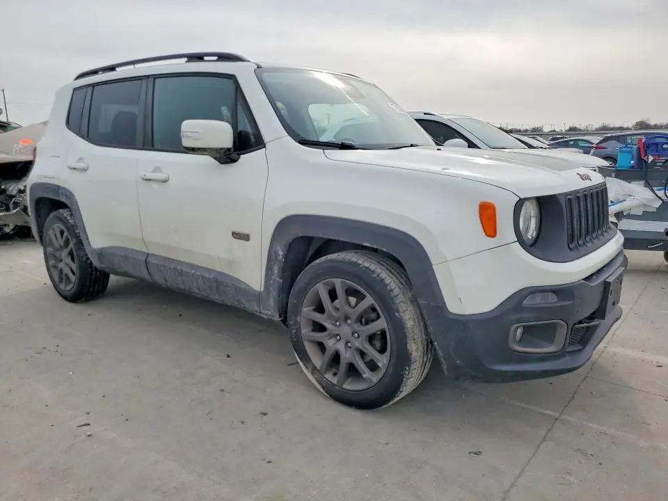 2016 JEEP RENEGADE LATITUDE  