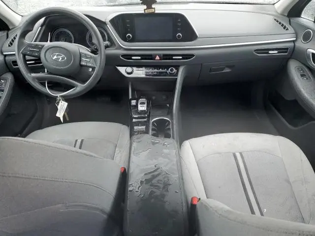 2022 HYUNDAI SONATA SE  