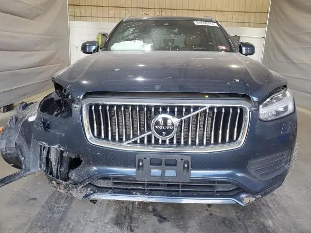2020 VOLVO XC90 T6 MOMENTUM  