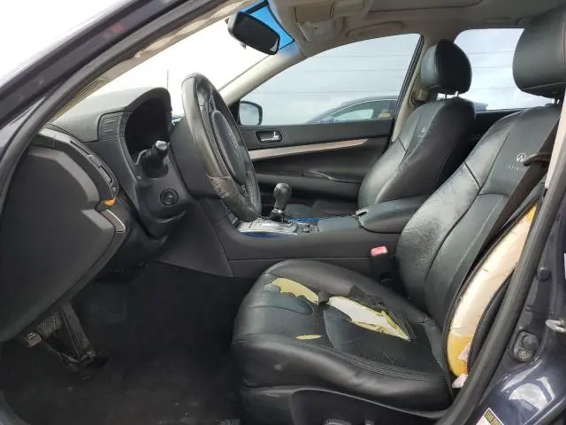 2011 INFINITI G37