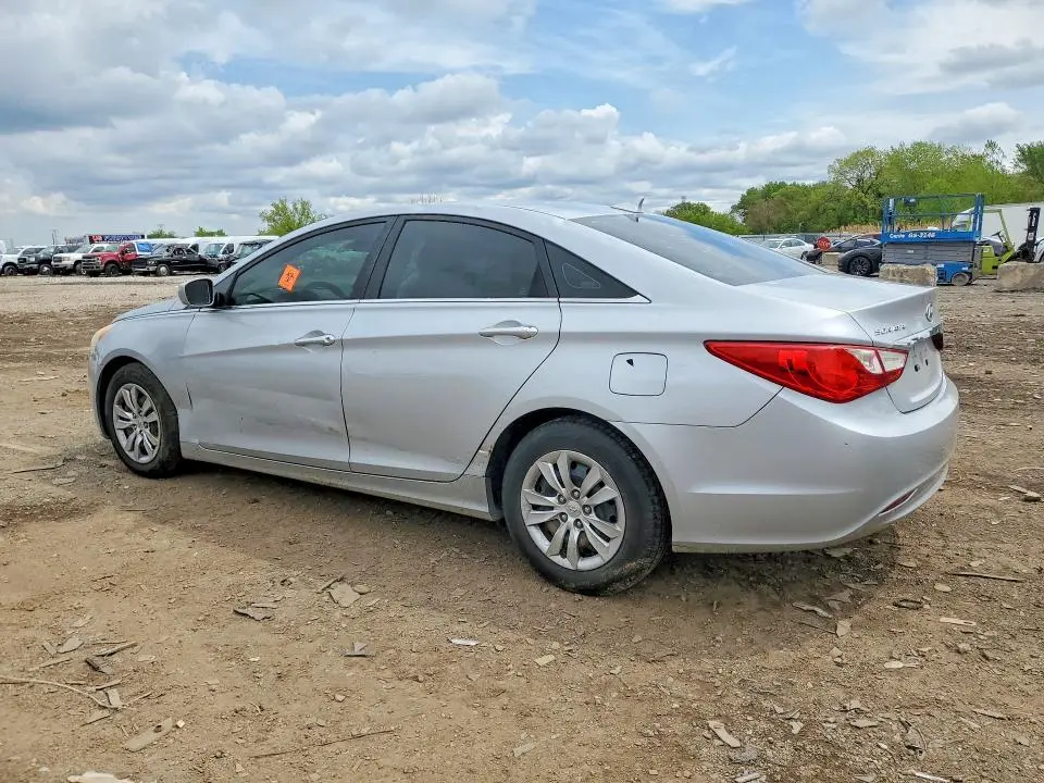 2011 HYUNDAI SONATA GLS  