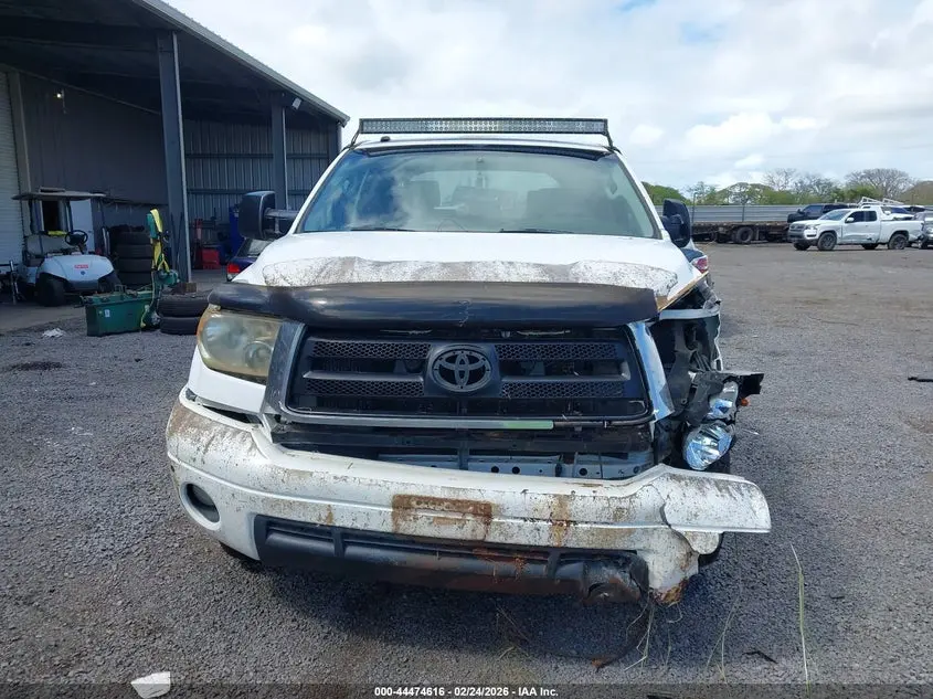 2010 TOYOTA TUNDRA SR5 5.7L V8