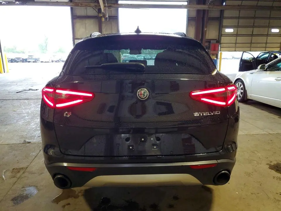 2018 ALFA ROMEO STELVIO TI SPORT  