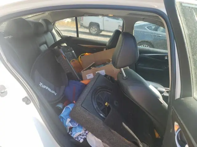 2018 INFINITI Q50 LUXE  