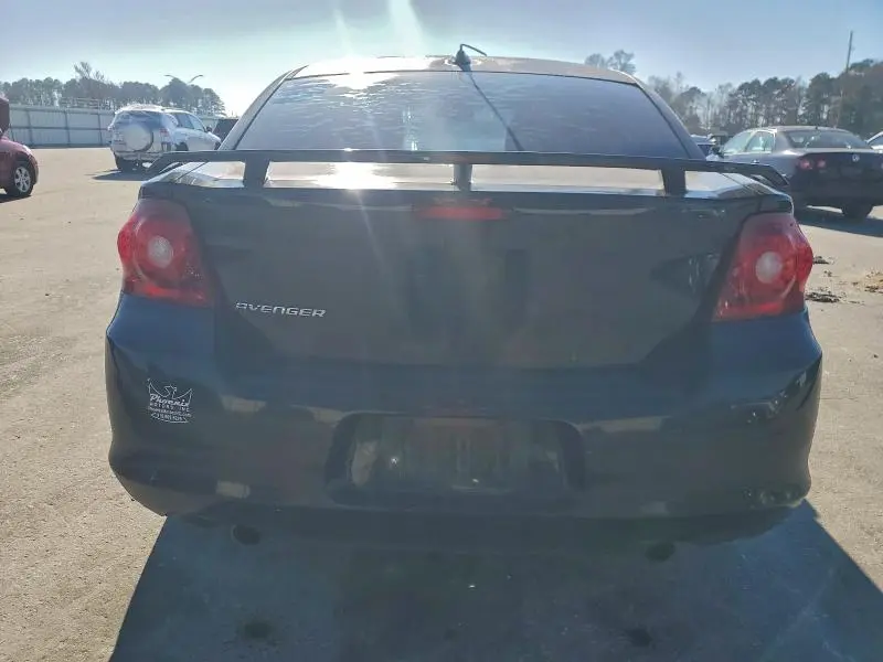 2014 DODGE AVENGER SE  