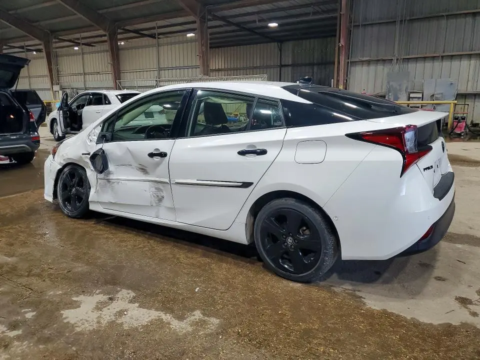 2022 TOYOTA PRIUS   