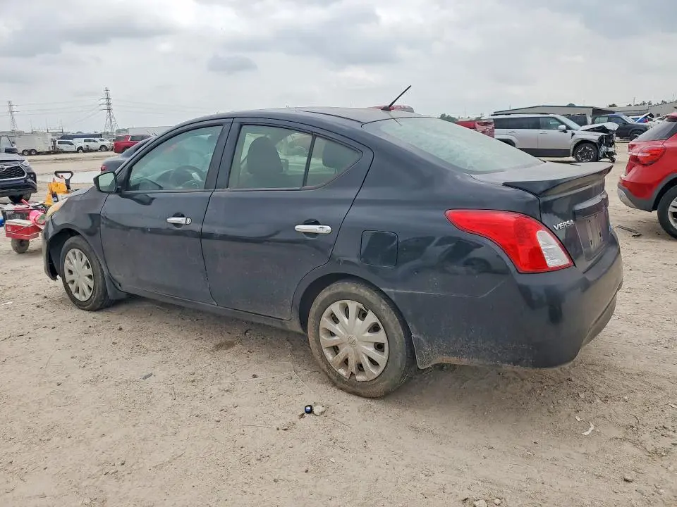 2016 NISSAN VERSA 1.6 SV  
