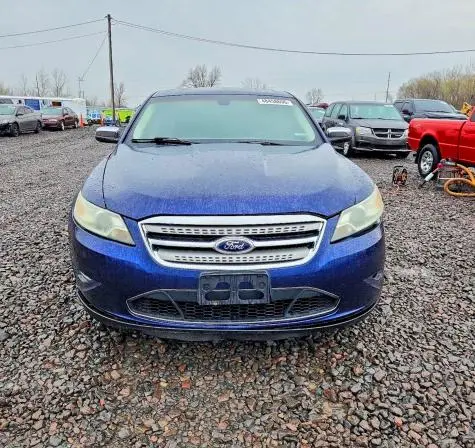 2011 FORD TAURUS LIMITED  