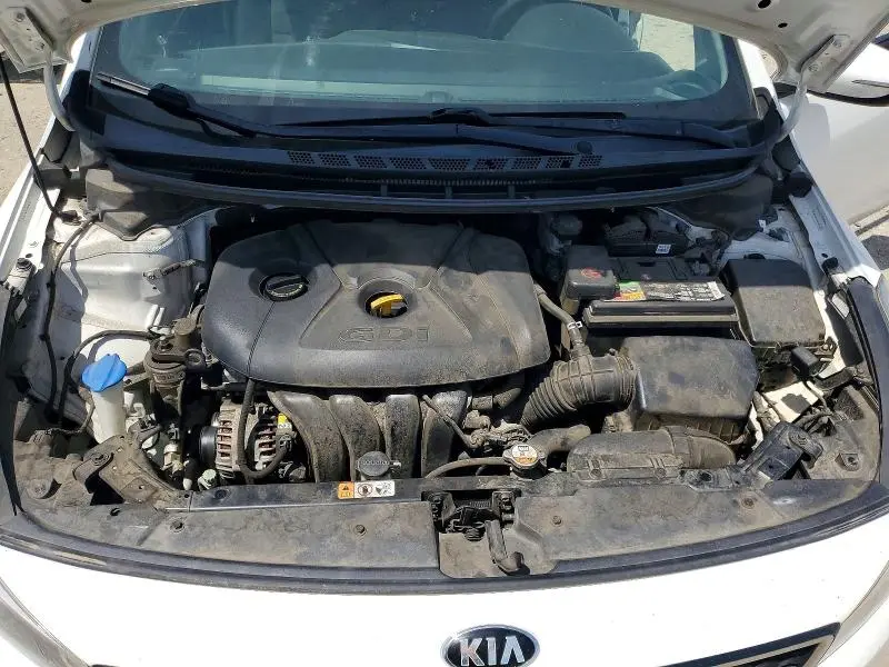 2017 KIA FORTE LX  
