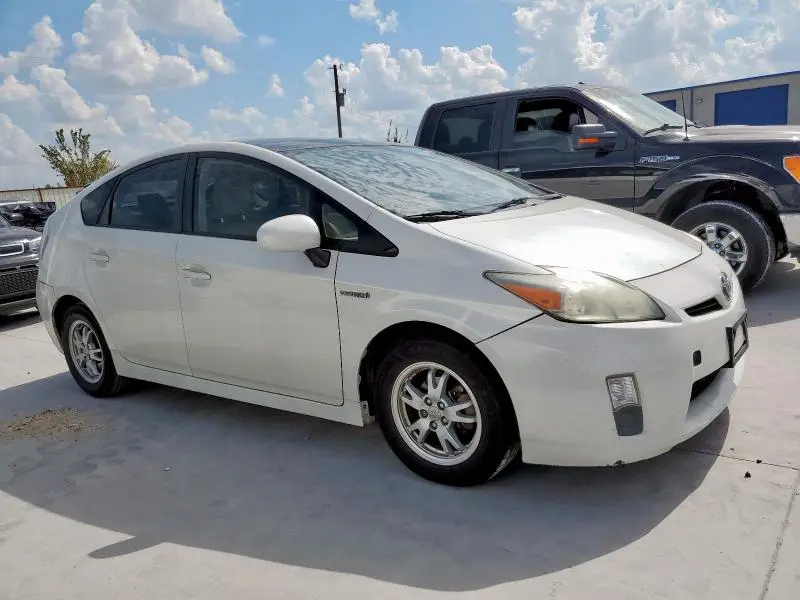 2010 TOYOTA PRIUS   
