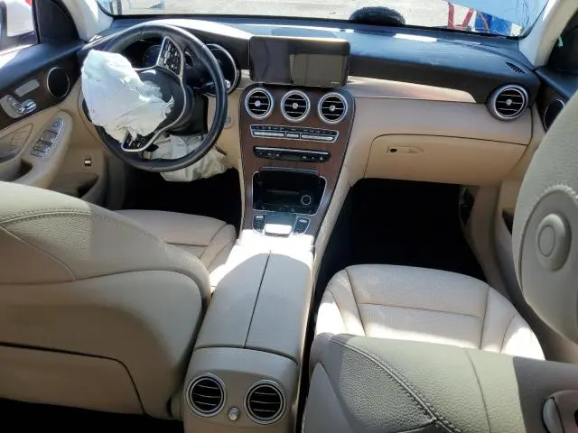 2021 MERCEDES-BENZ GLC 300 4MATIC  