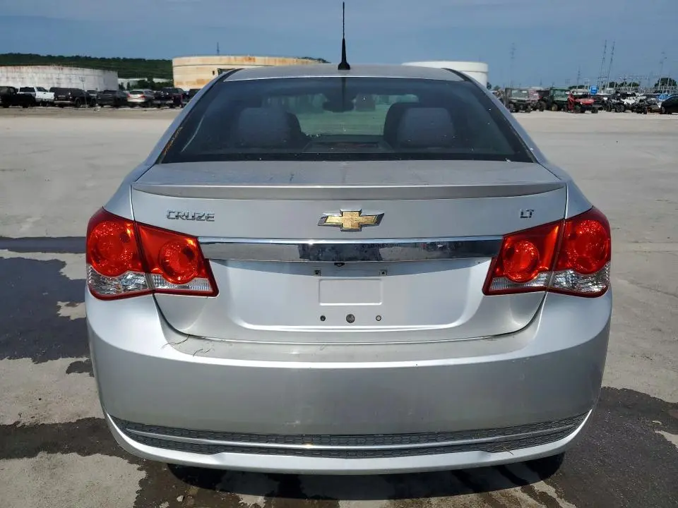 2014 CHEVROLET CRUZE LT  