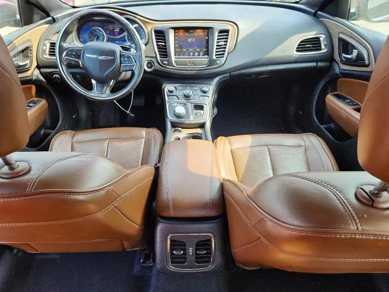 2016 CHRYSLER 200 C  