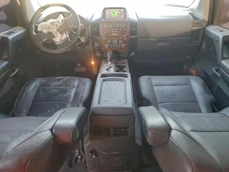 2011 NISSAN TITAN S  