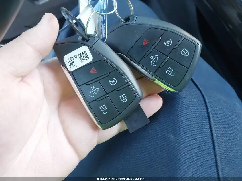 2024 CHEVROLET SILVERADO 1500 4WD  SHORT BED RST