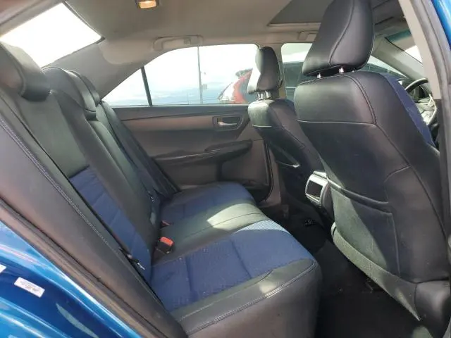 2016 TOYOTA CAMRY LE  