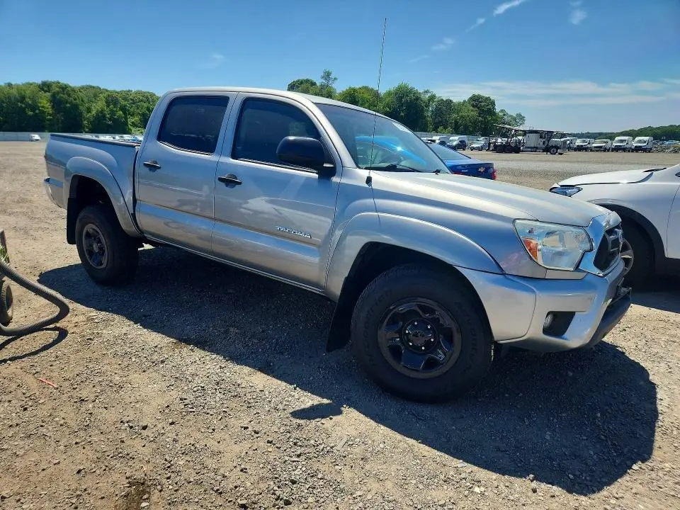 2015 TOYOTA TACOMA DOUBLE CAB  