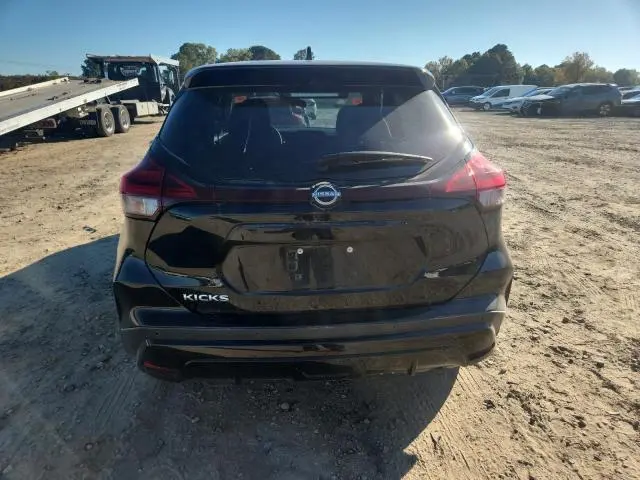 2024 NISSAN KICKS S  