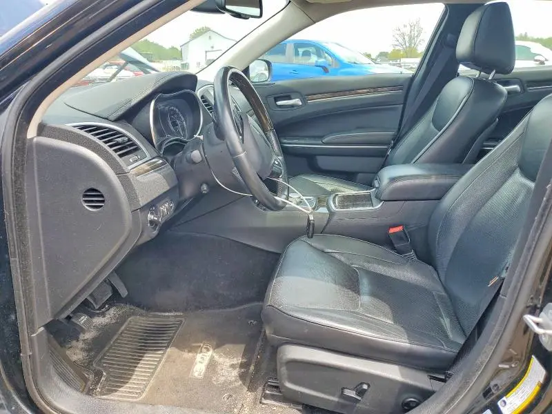 2016 CHRYSLER 300C   