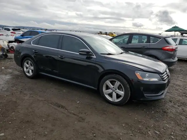 2013 VOLKSWAGEN PASSAT SE  