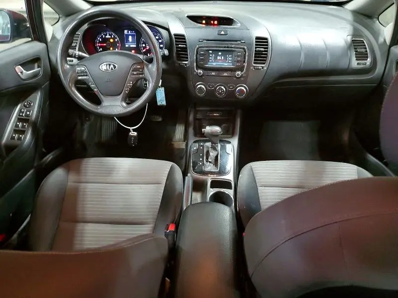 2017 KIA FORTE LX  