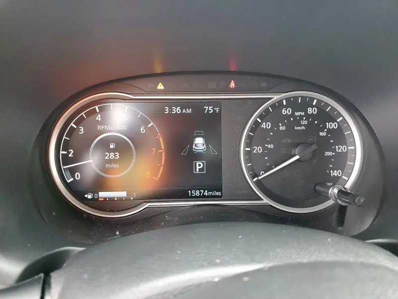 2019 NISSAN KICKS S  