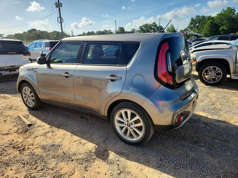 2019 KIA SOUL +  