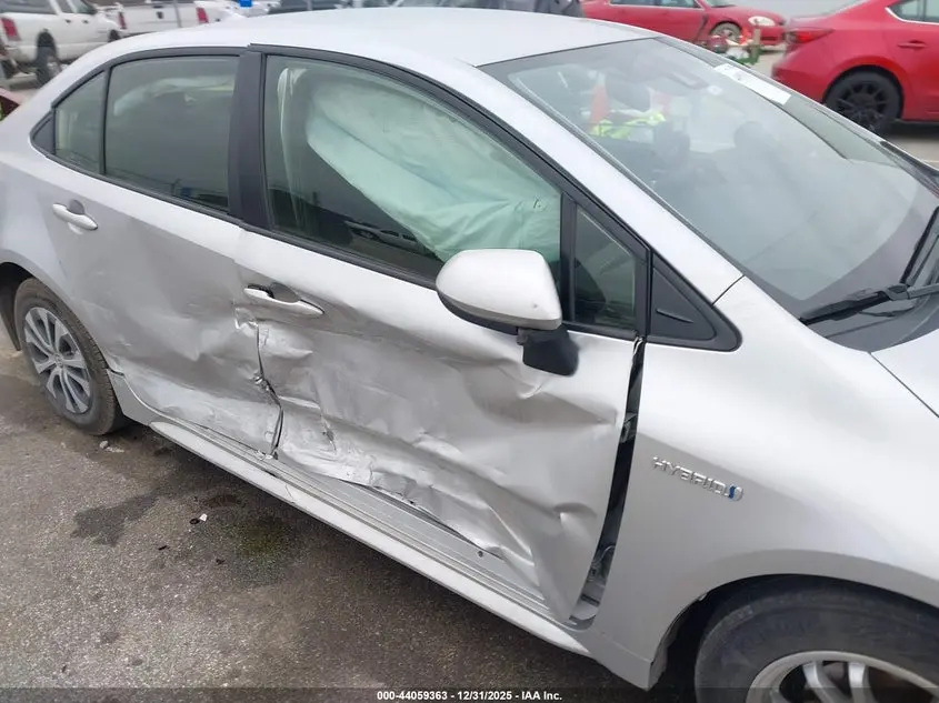 2020 TOYOTA COROLLA HYBRID LE