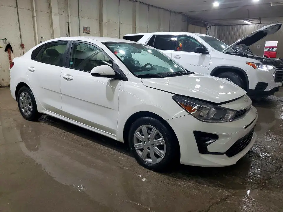 2022 KIA RIO S  