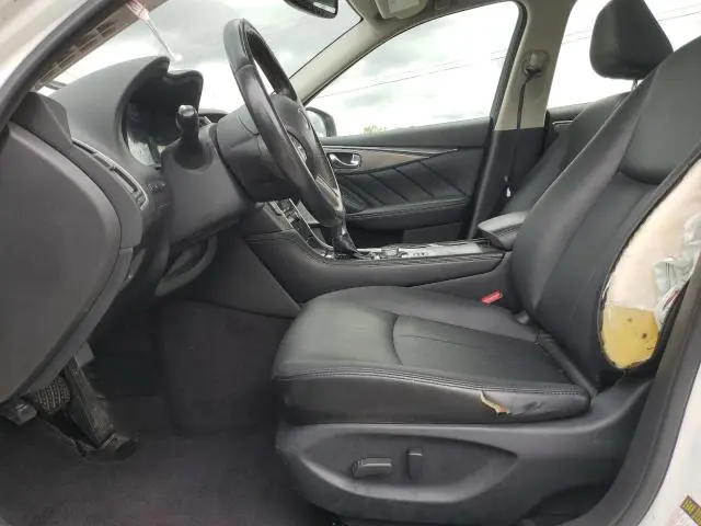 2017 INFINITI Q50 BASE  