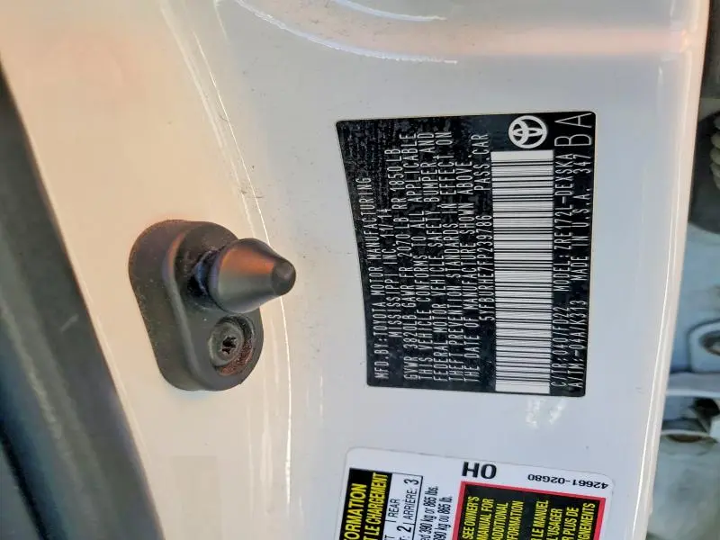 2015 TOYOTA COROLLA S PLUS  