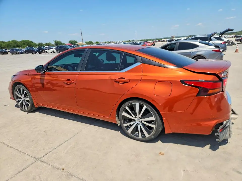 2021 NISSAN ALTIMA SR  