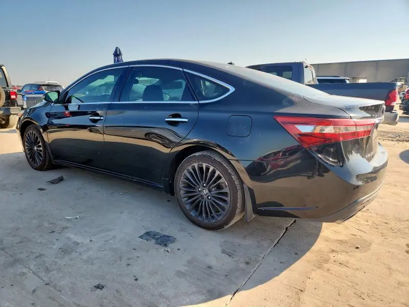 2017 TOYOTA AVALON XLE  
