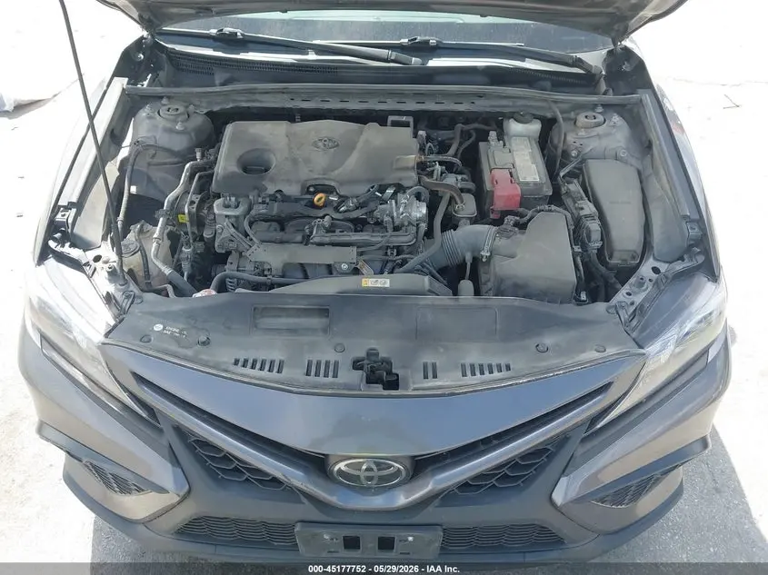 2021 TOYOTA CAMRY SE AWD