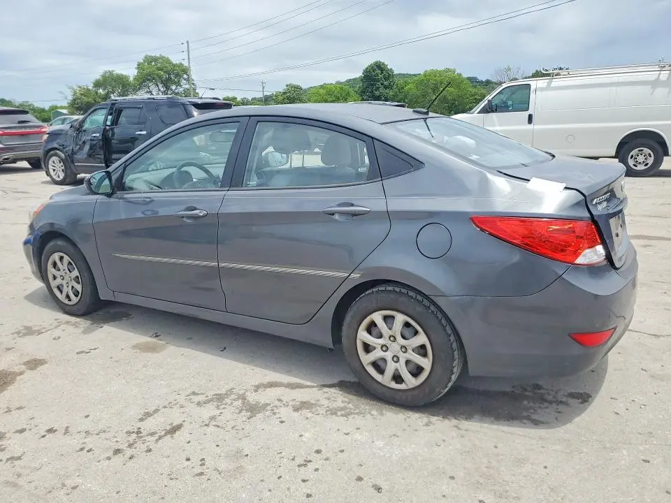2012 HYUNDAI ACCENT GLS  