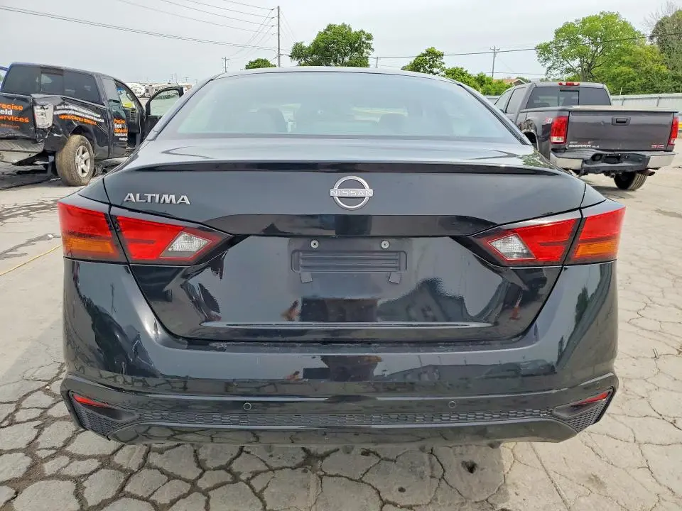 2023 NISSAN ALTIMA S  
